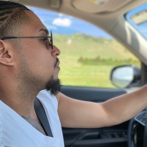 Meet your Posher, Alvaro